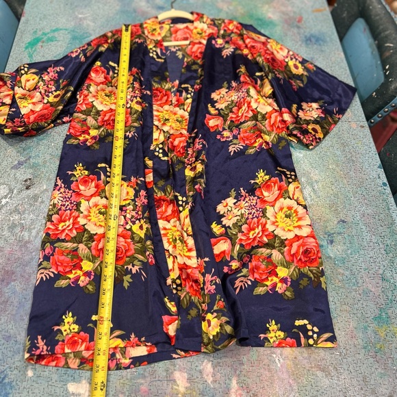 Navy Floral Robe - Picture 9 of 10